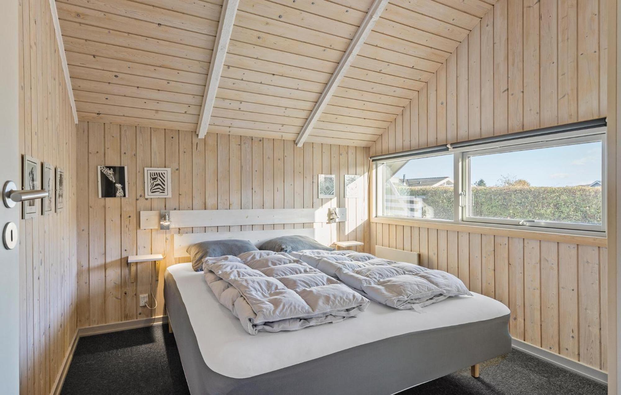 Beautiful Home In Bogense With Kitchen Bagian luar foto