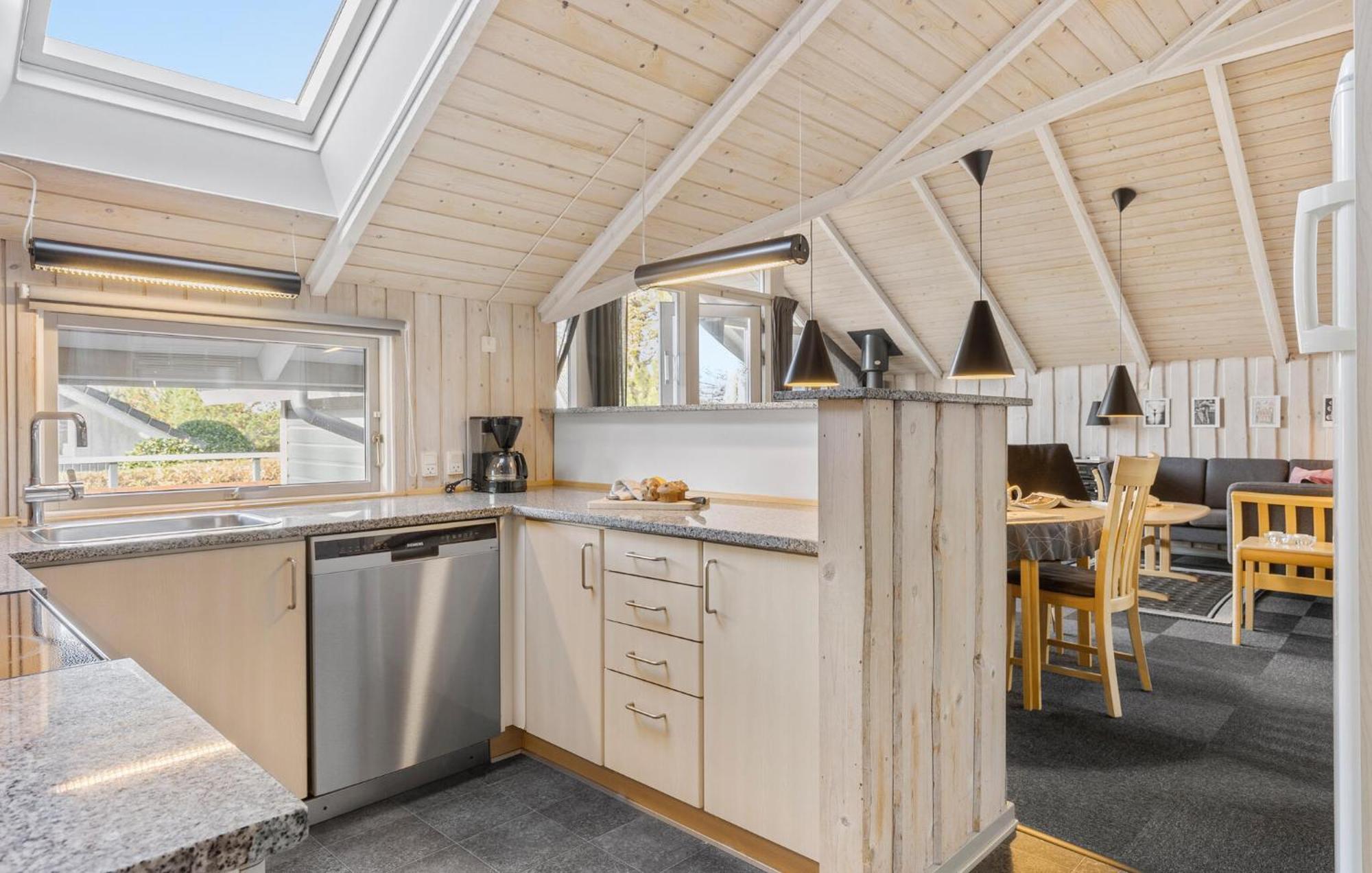 Beautiful Home In Bogense With Kitchen Bagian luar foto
